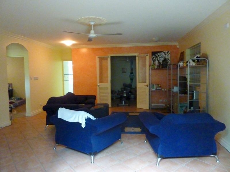 271 Toogood Road, Bayview Heights QLD 4868