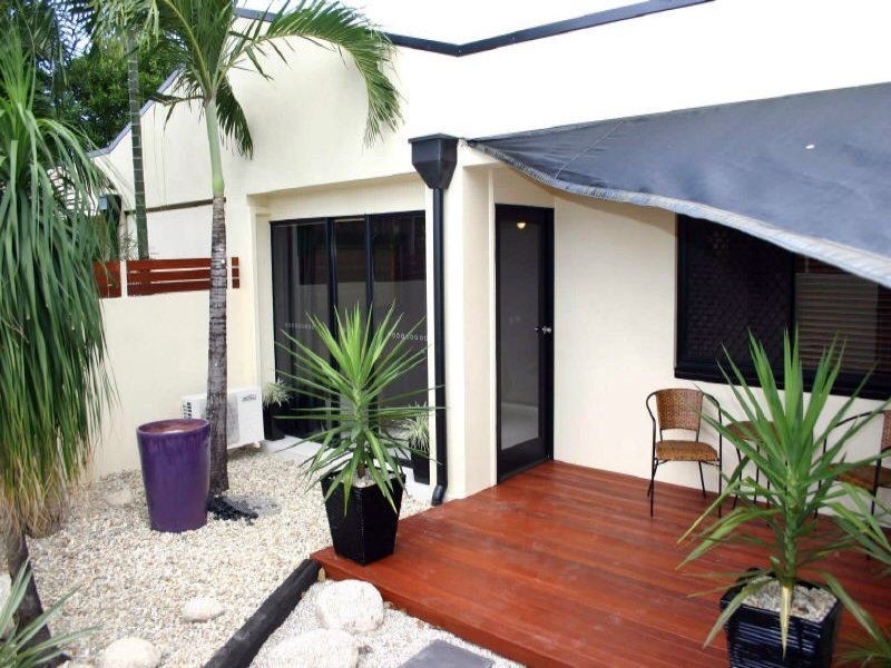 1 & 2/3 Balaclava Road, Earlville QLD 4870