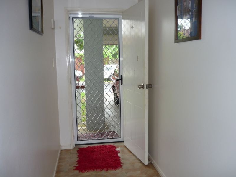 58 Silky Oak Court, Mooroobool QLD 4870