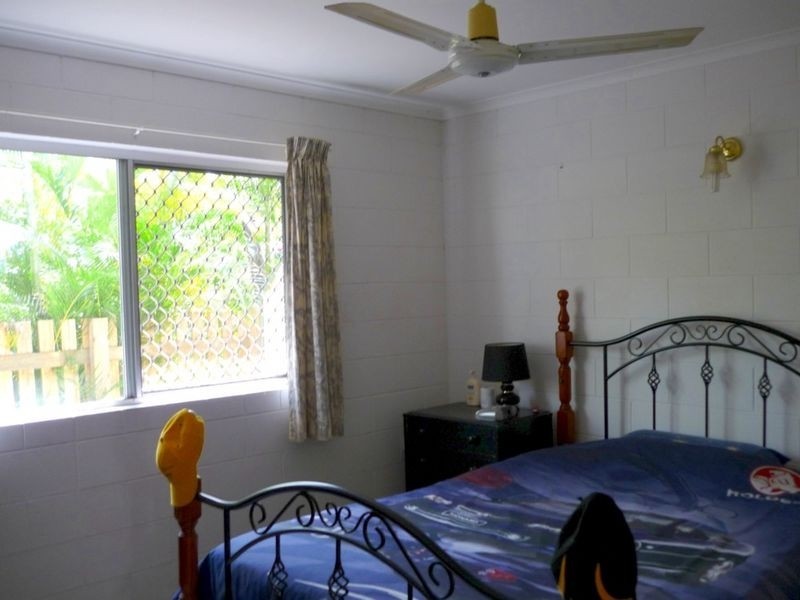 8/30 Girralong Street, Woree QLD 4868