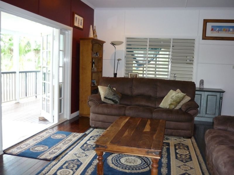 11 Bauhinia Avenue, Earlville QLD 4870