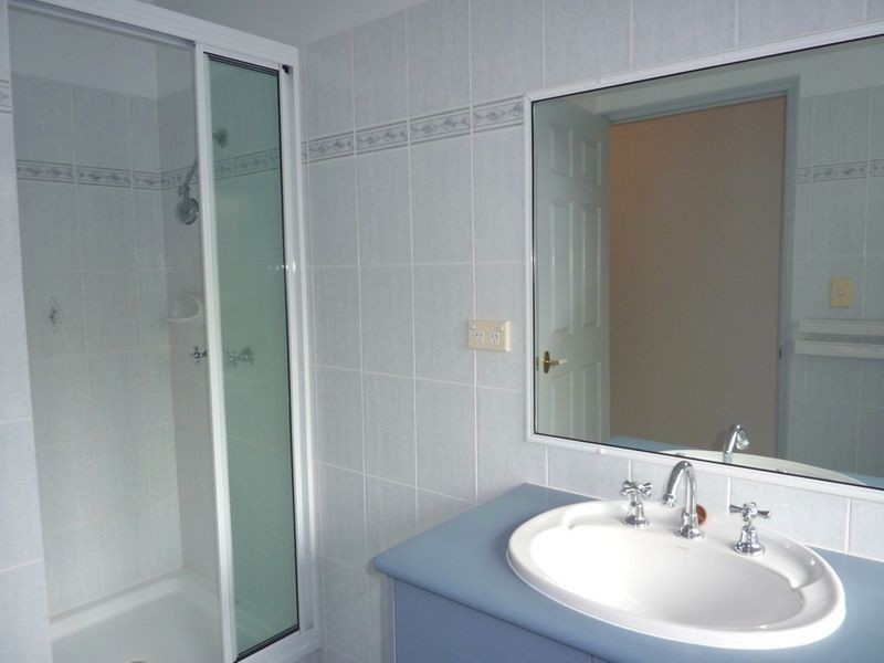 5 Templar Crescent, Bentley Park QLD 4869