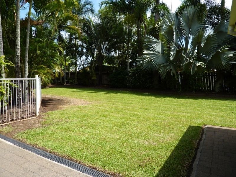 5 Templar Crescent, Bentley Park QLD 4869