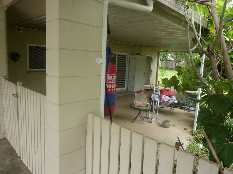 22 Royal Saxon Close, Mount Sheridan QLD 4868