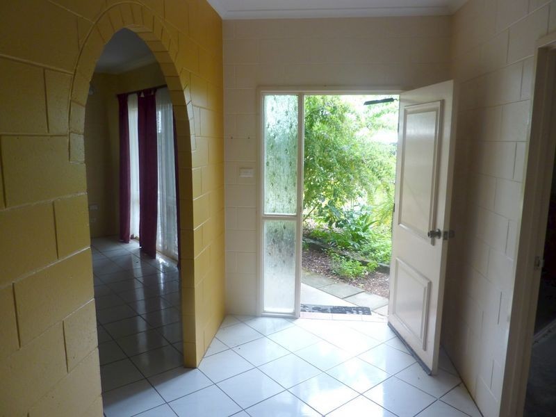 22 Royal Saxon Close, Mount Sheridan QLD 4868