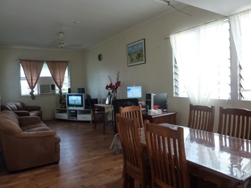 221 Lyons Street, Westcourt QLD 4870