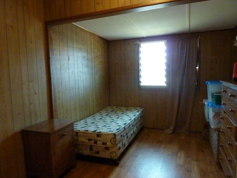 221 Lyons Street, Westcourt QLD 4870