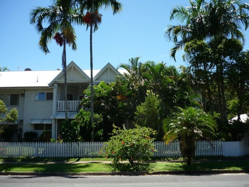 15/8 Rose Street, Westcourt QLD 4870