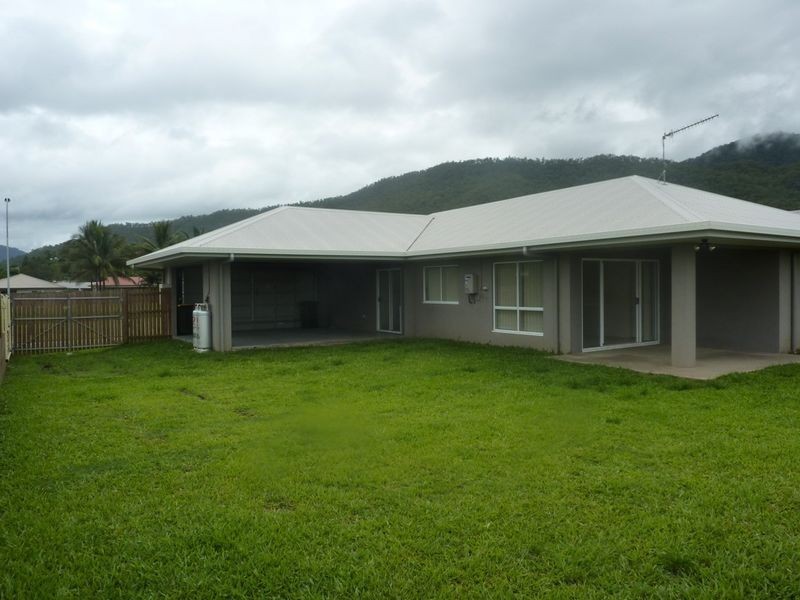 11 Charlton Street, Gordonvale QLD 4865