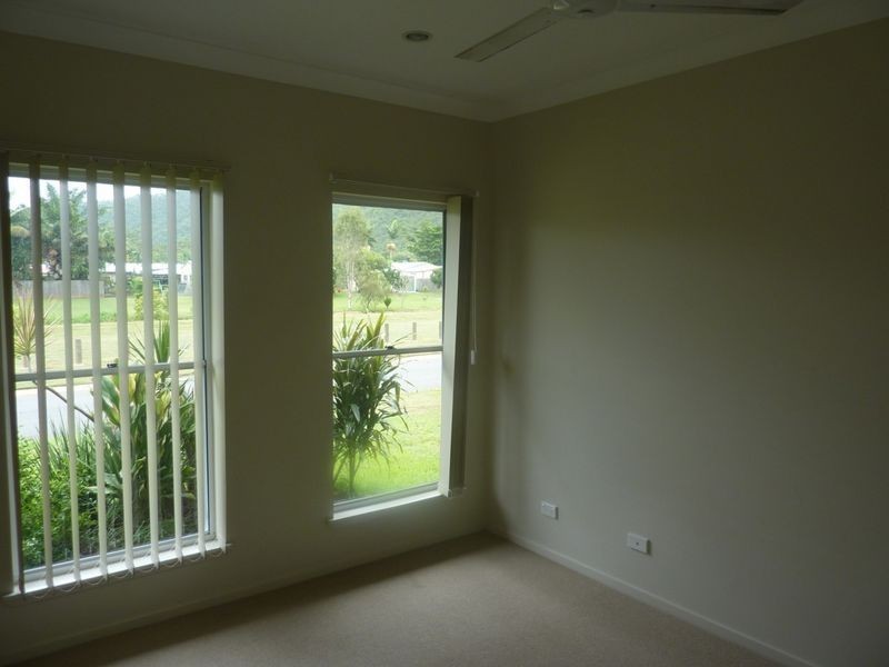 11 Charlton Street, Gordonvale QLD 4865