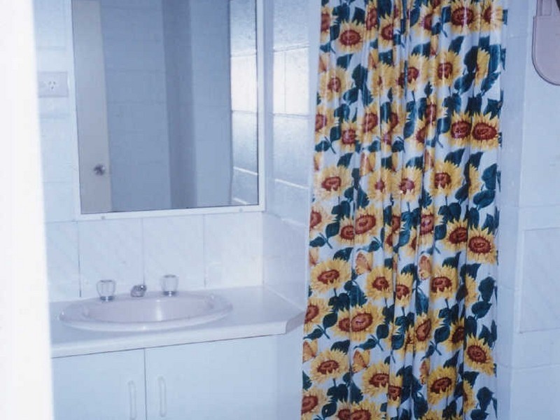 2/37 Winkworth Street, Westcourt QLD 4870