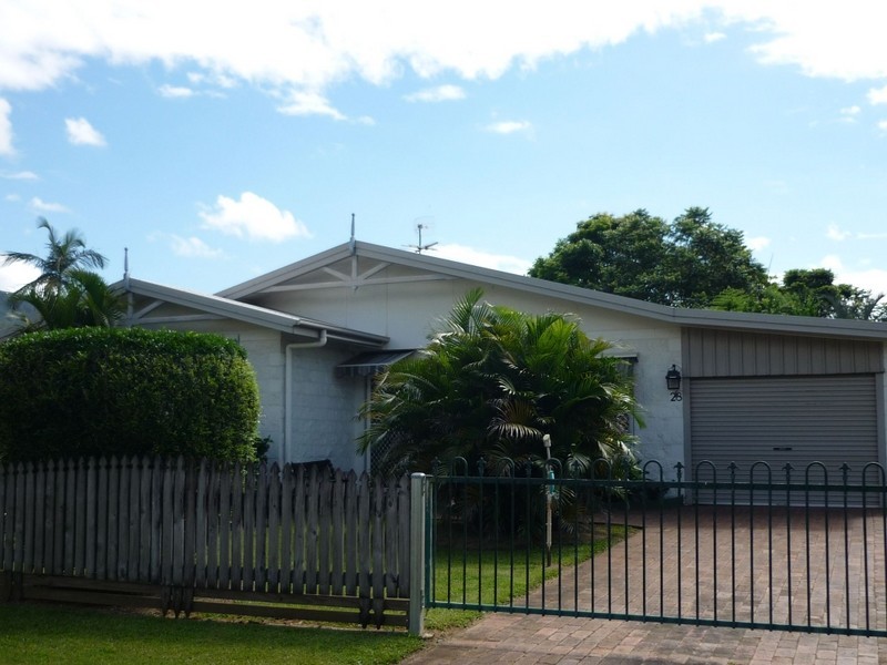 28 Resolution Drive, Bentley Park QLD 4869