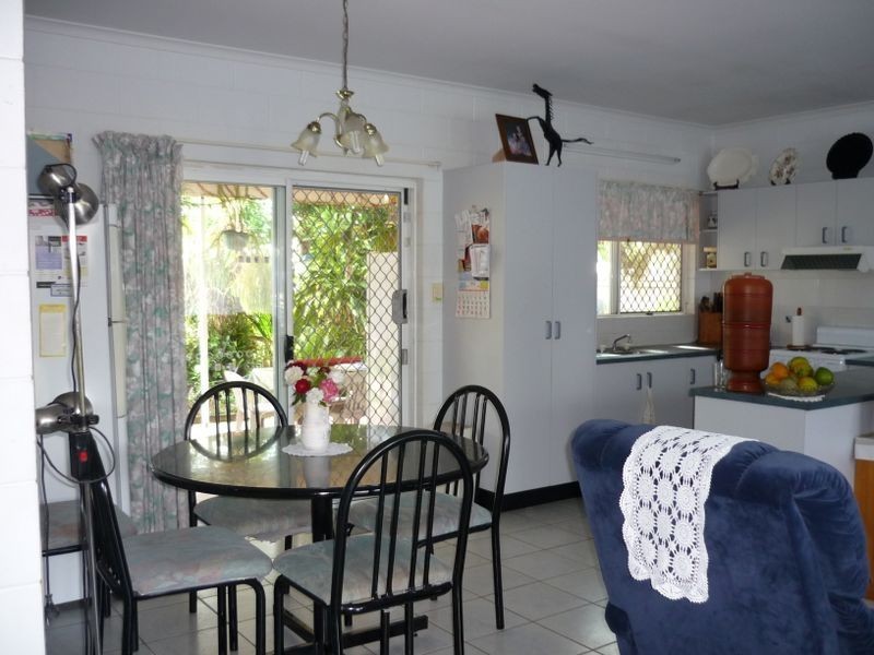 28 Resolution Drive, Bentley Park QLD 4869