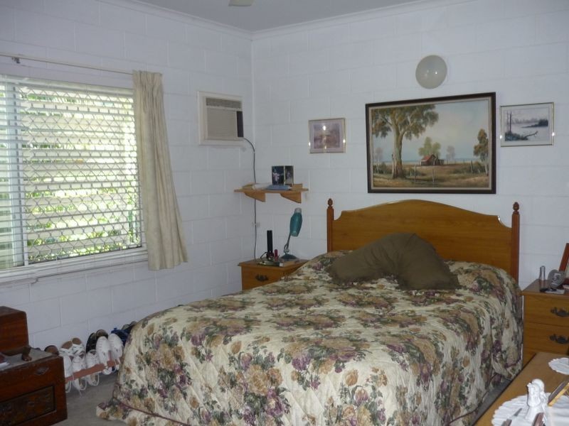 28 Resolution Drive, Bentley Park QLD 4869