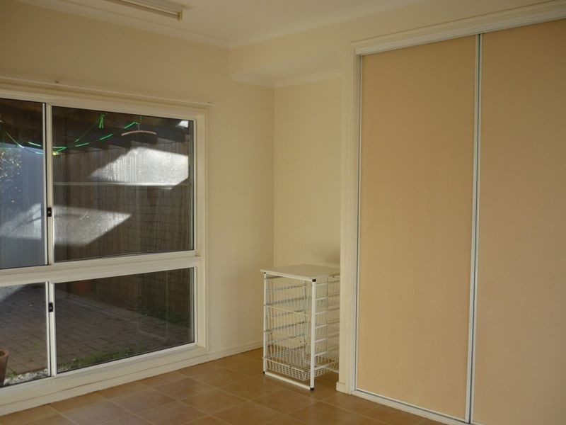 58 Silky Oak Court, Mooroobool QLD 4870