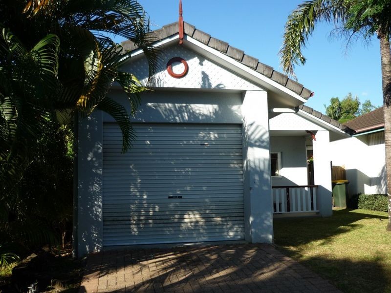 58 Silky Oak Court, Mooroobool QLD 4870