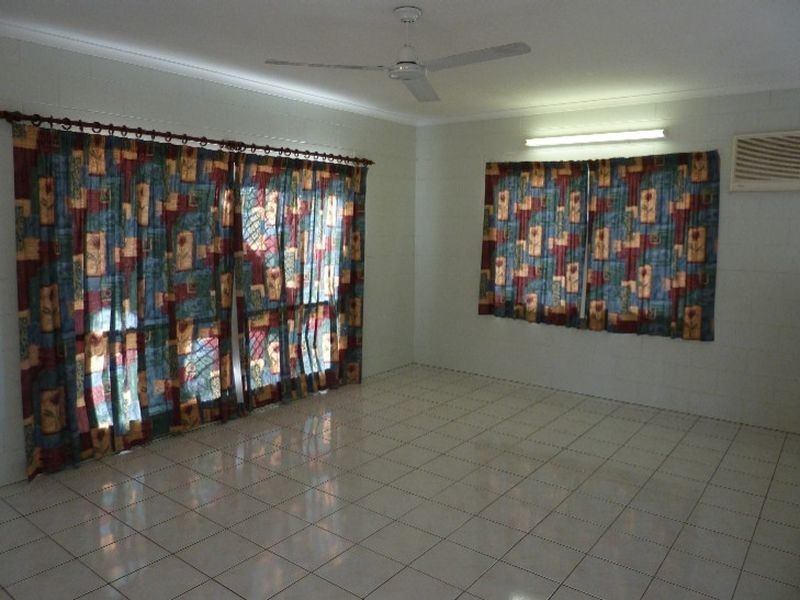 100 Barnard Street, Mount Sheridan QLD 4868