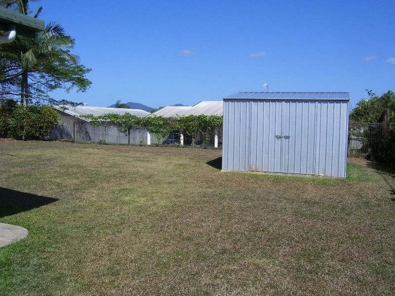 100 Barnard Street, Mount Sheridan QLD 4868