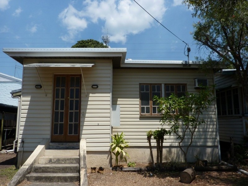 9 Nelson Street, Bungalow QLD 4870