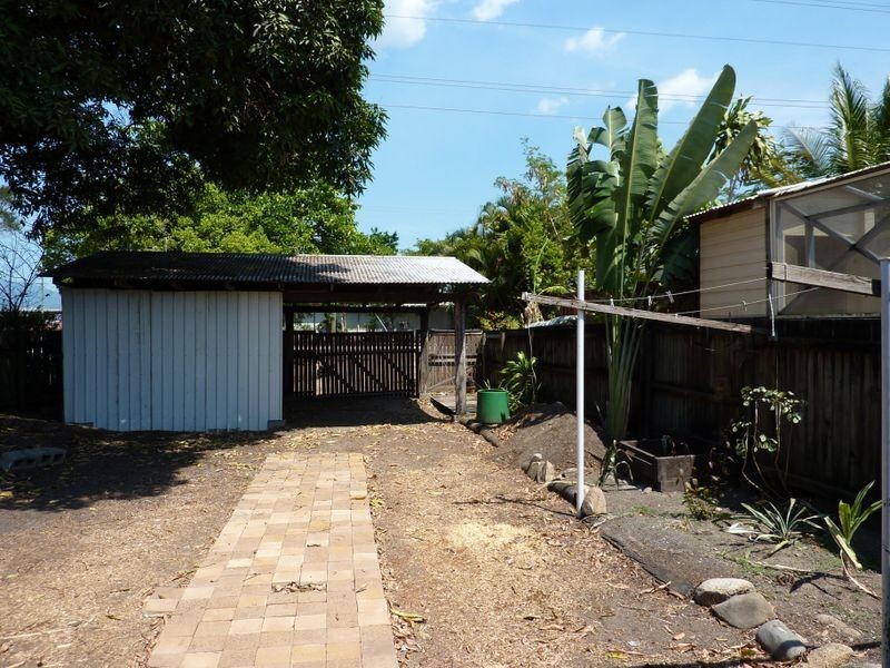 9 Nelson Street, Bungalow QLD 4870