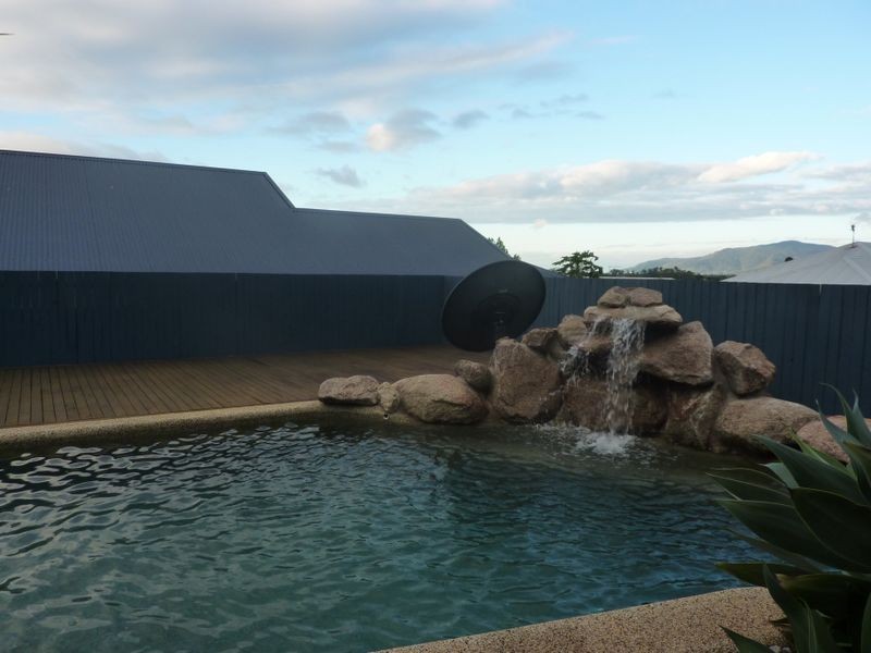 142 McFarlane Drive, Kanimbla QLD 4870