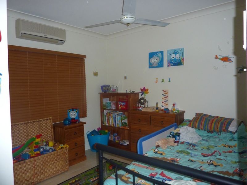 142 McFarlane Drive, Kanimbla QLD 4870