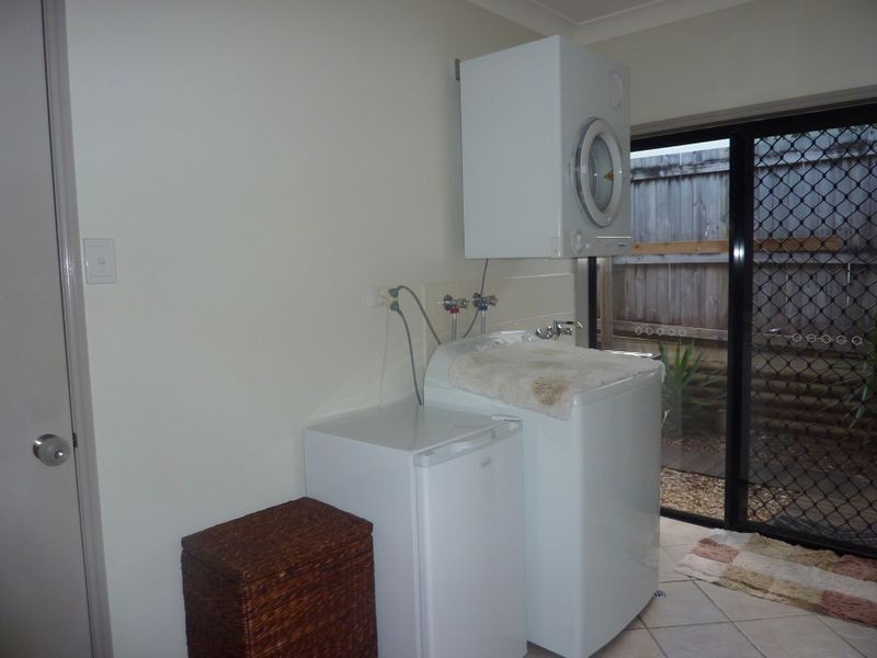 142 McFarlane Drive, Kanimbla QLD 4870