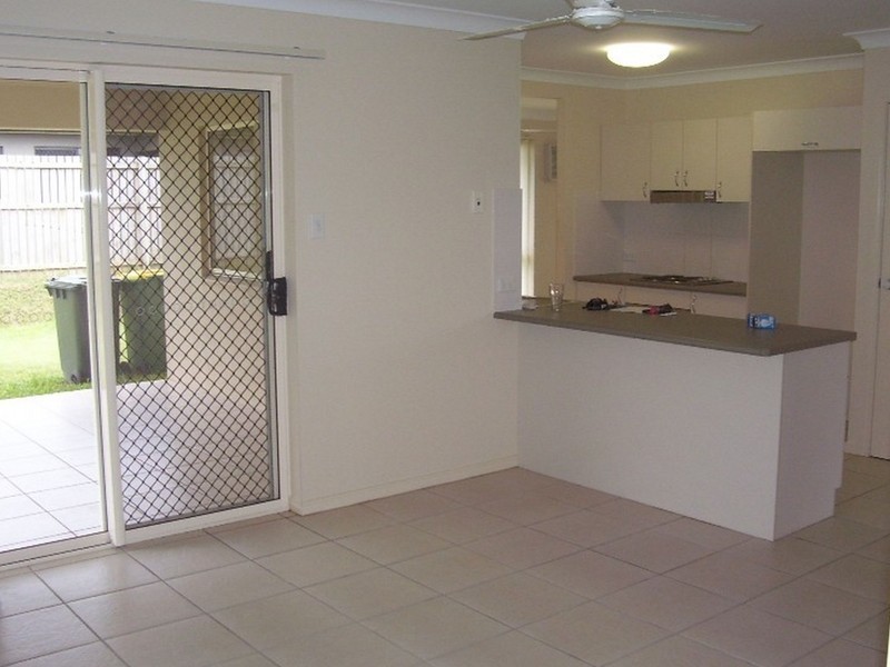 174 Timberlea Drive, Bentley Park QLD 4869