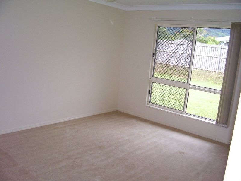 174 Timberlea Drive, Bentley Park QLD 4869