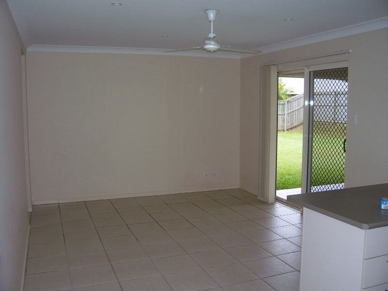 174 Timberlea Drive, Bentley Park QLD 4869