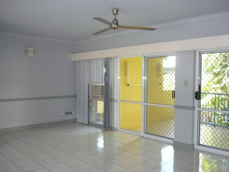 4/4-6 Brown Street, Woree QLD 4868