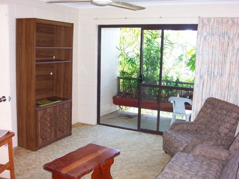 13/451 Severin Street, Manunda QLD 4870