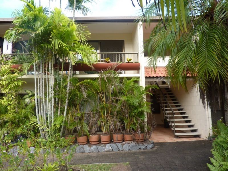 13/451 Severin Street, Manunda QLD 4870