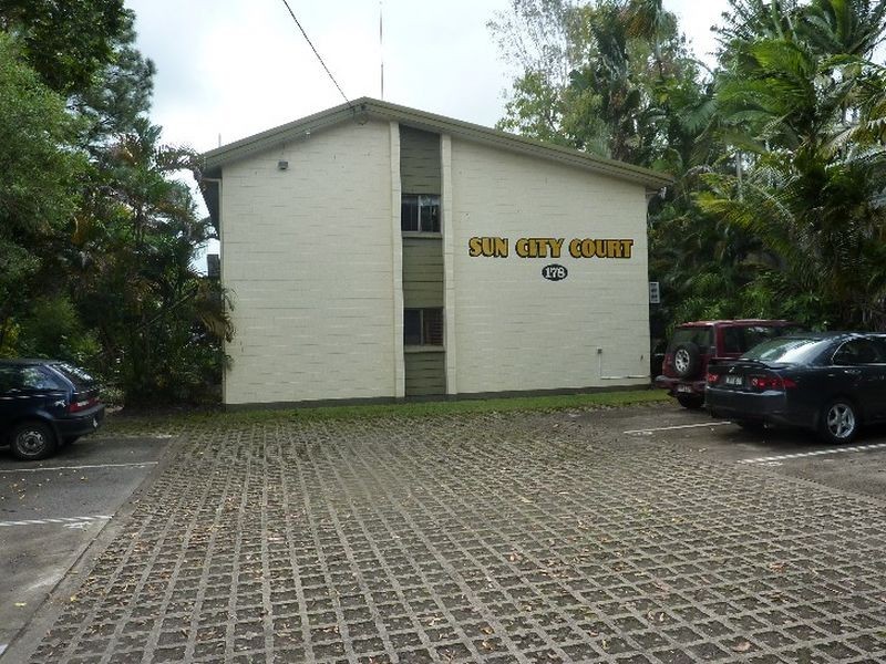 9/178 Martyn Street, Manunda QLD 4870