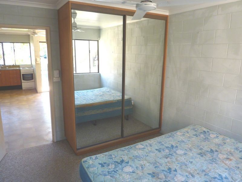 16/6 Hector Close, Westcourt QLD 4870