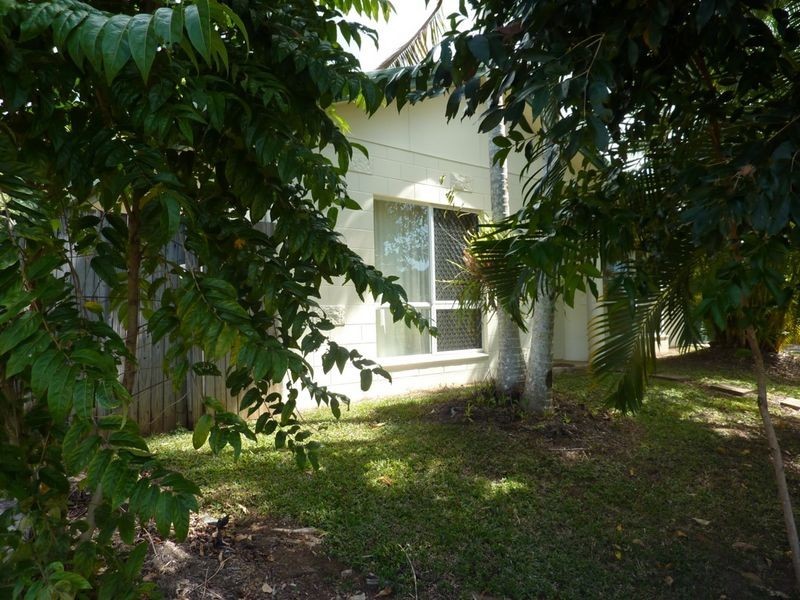 33 Osborn Crescent, Edmonton QLD 4869