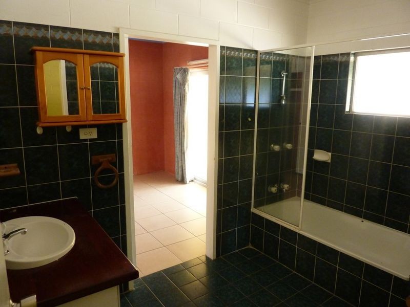 141 Barnard Drive, Mount Sheridan QLD 4868