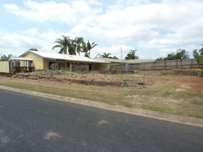 141 Barnard Drive, Mount Sheridan QLD 4868