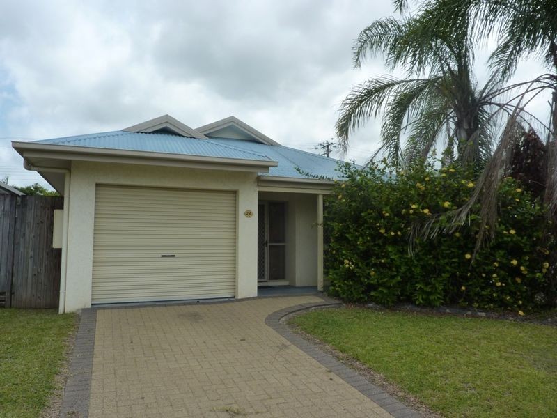 24 Silky Oak Court, Mooroobool QLD 4870