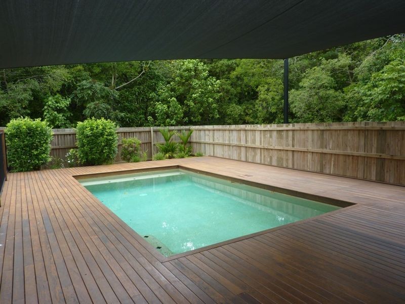 9 Mauro Close, Bentley Park QLD 4869