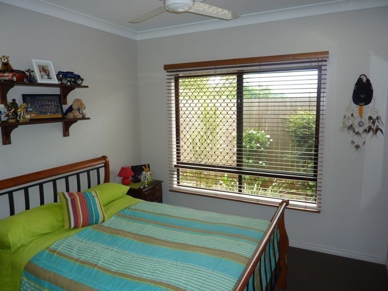 9 Mauro Close, Bentley Park QLD 4869