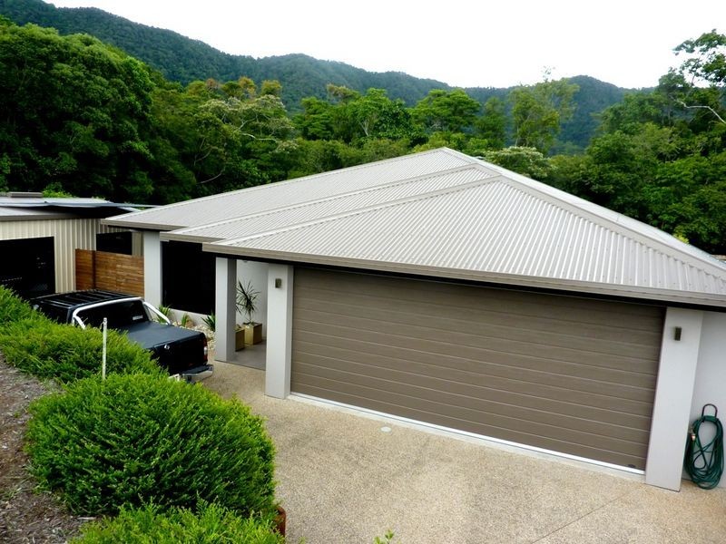 9 Mauro Close, Bentley Park QLD 4869