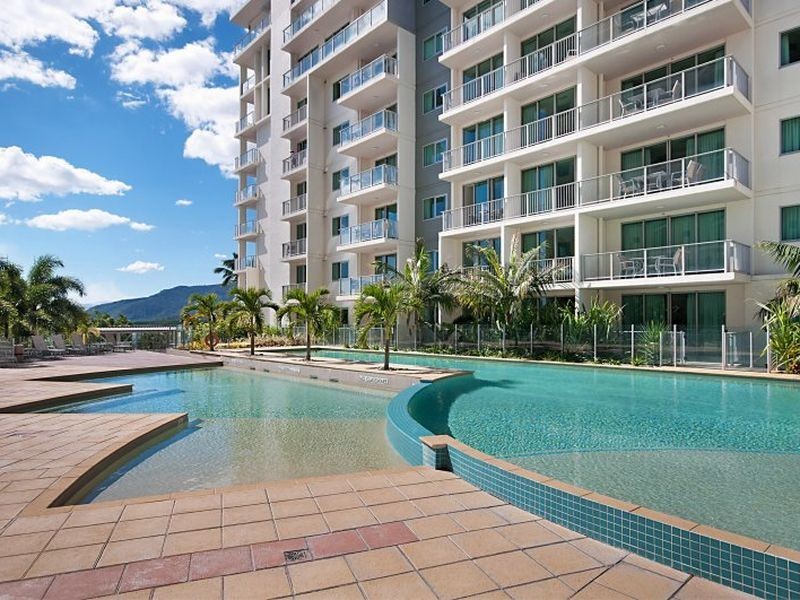 3309 & 331 Esplanade, Cairns QLD 4870