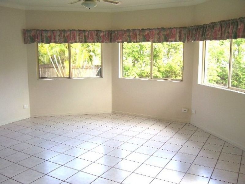 30 Templar Crescent, Bentley Park QLD 4869