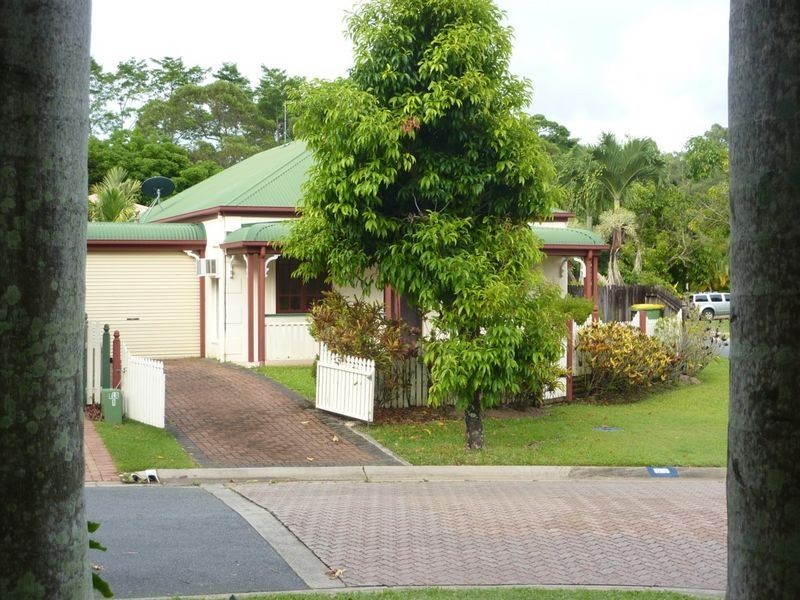 2 Blueberry Close, Mount Sheridan QLD 4868