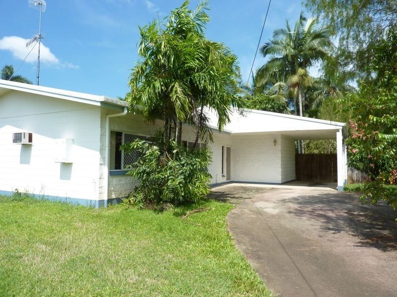 24 Theresa Close, Woree QLD 4868