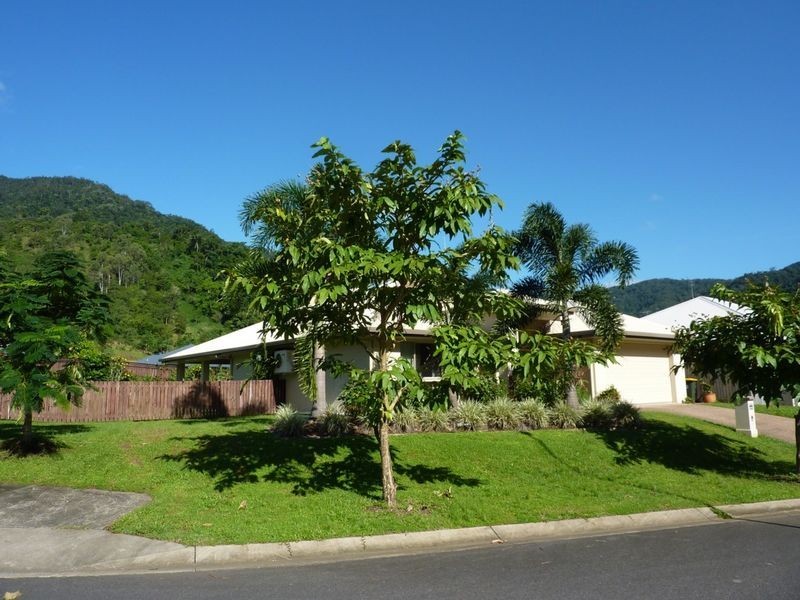 1 Chandra Close, Redlynch QLD 4870