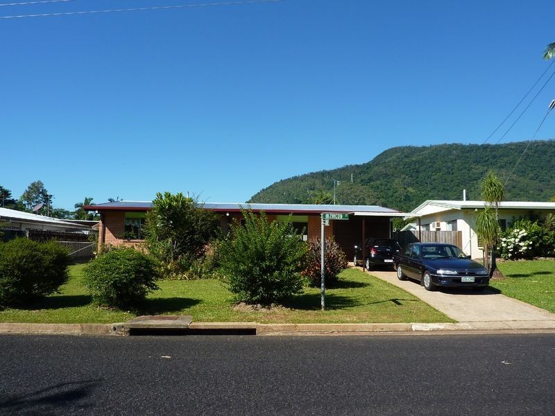 9 Zircon Street, Bayview Heights QLD 4868