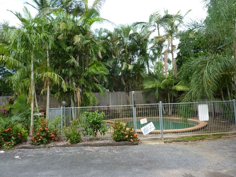 2/17 Sandown Close, Woree QLD 4868