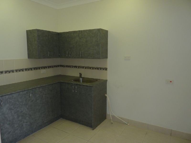 12 Picnic Street, White Rock QLD 4868